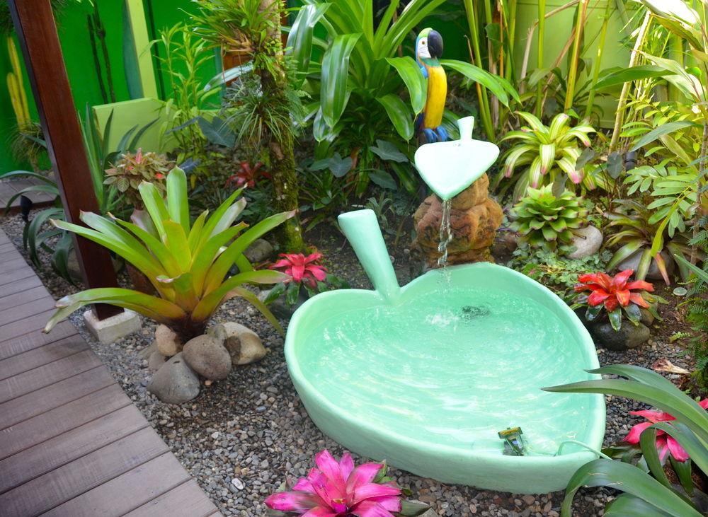 Physis Caribbean Bed & Breakfast Puerto Viejo de Talamanca Exterior photo
